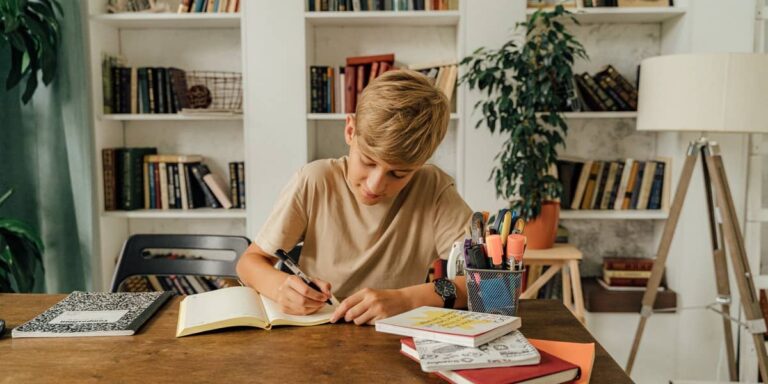 The Benefits and Downsides of Homeschooling