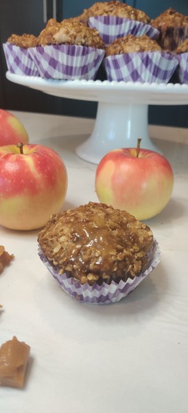 Caramel Apple Muffins with Streusel Topping