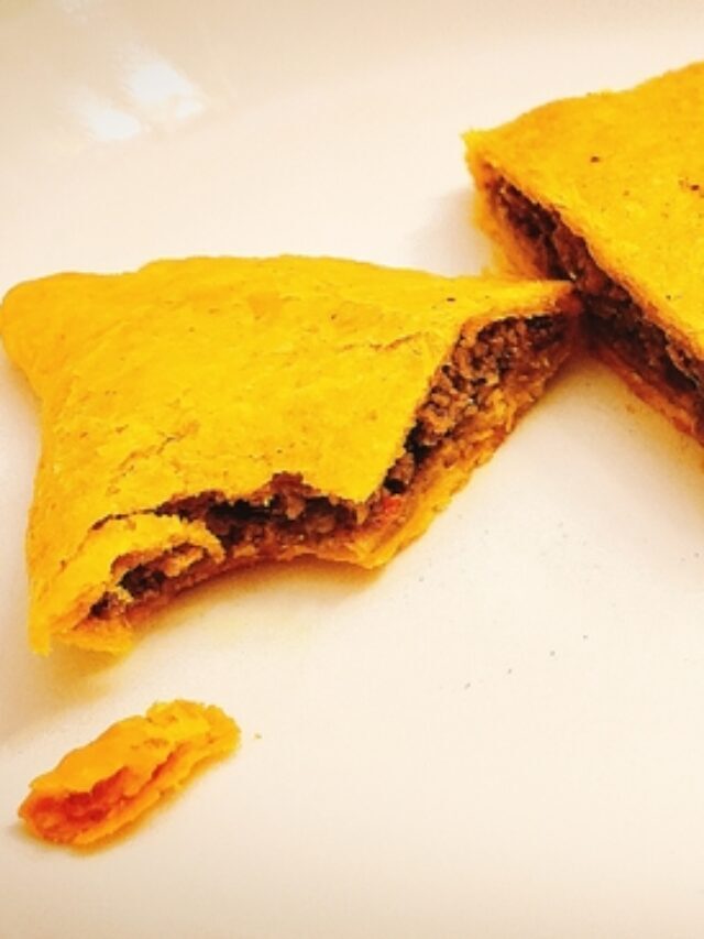 How to Make  Flavorful Jamaican Beef Patties from Scratch