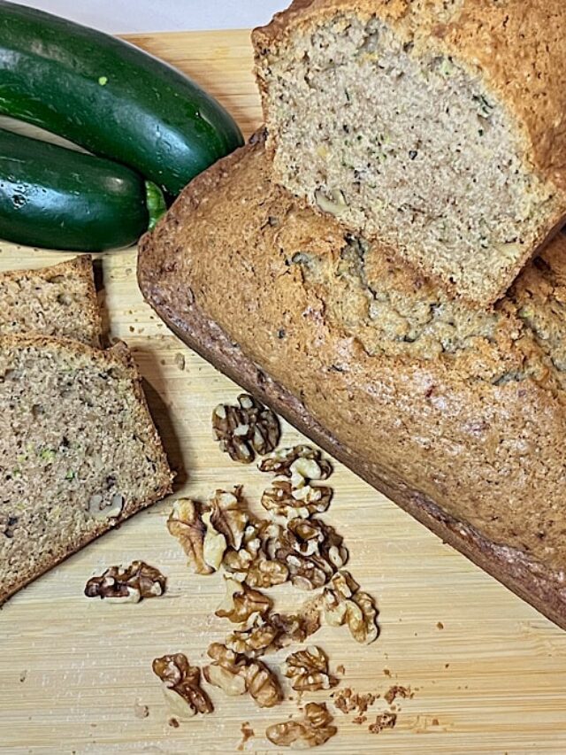 Moist And Delicious Zucchini Bread - This Mom Is On Fire