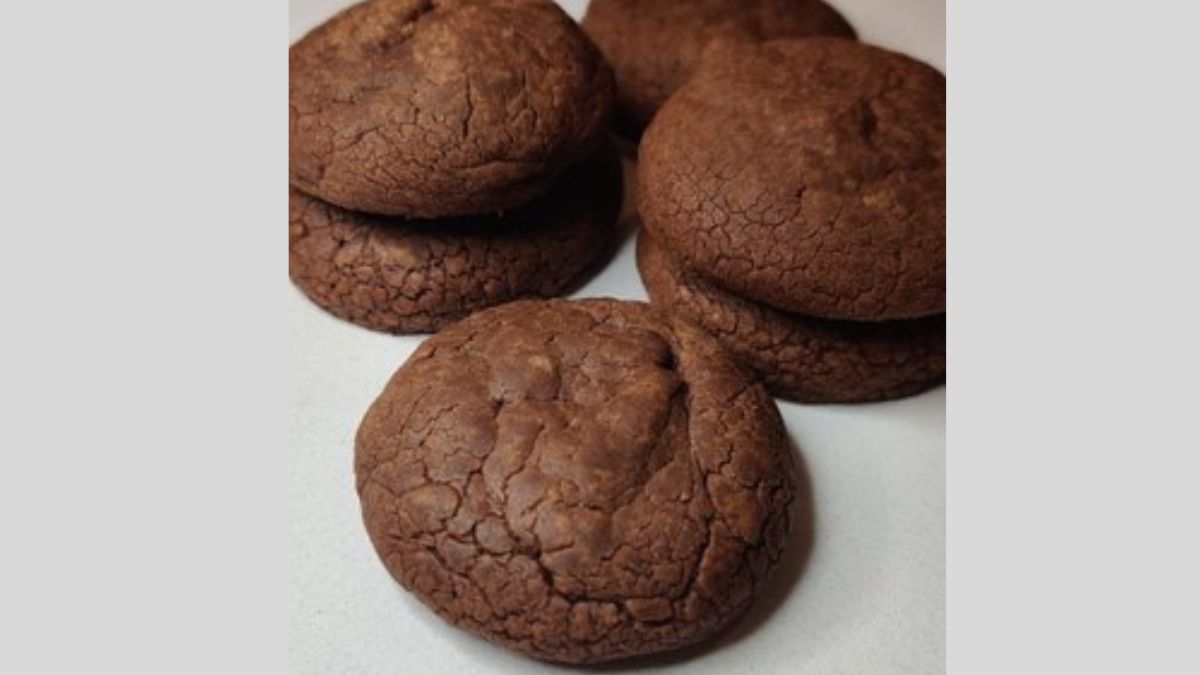 Nutella Cookies in a pile