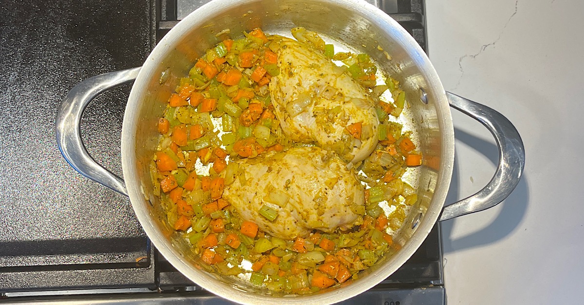cooked chicken and vegetables for chicken mulligatawny soup