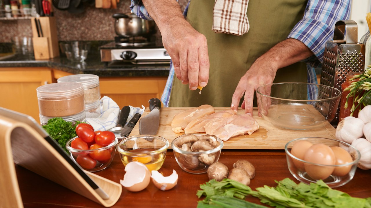 Marinating or seasoning meat