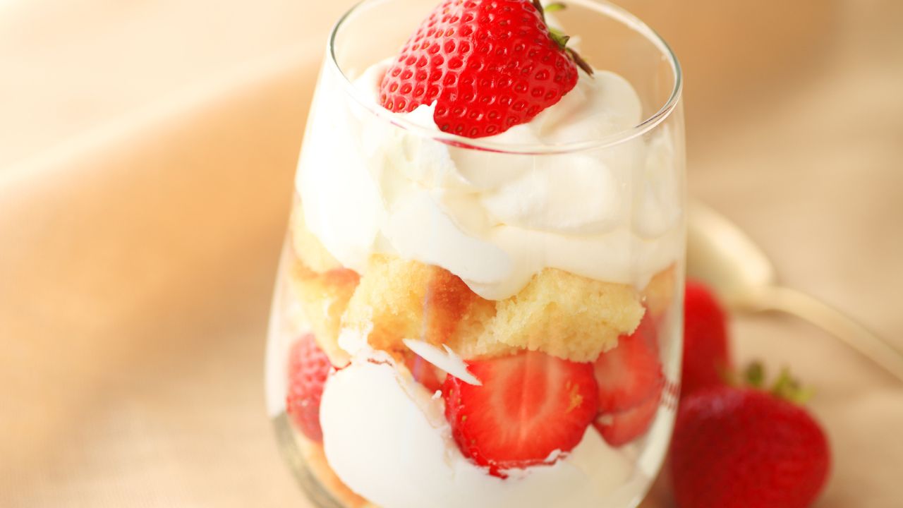 strawberry cream cheese trifle in a glass